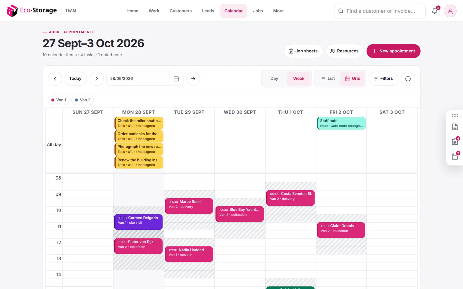 The week's calendar with collections, deliveries, move-ins and move-outs by van